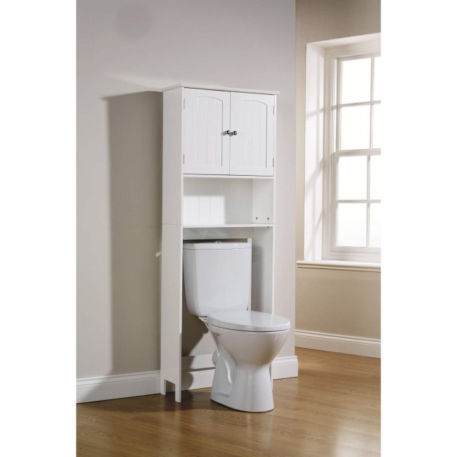 Mountrose Colonial Etagere With Doors In White 