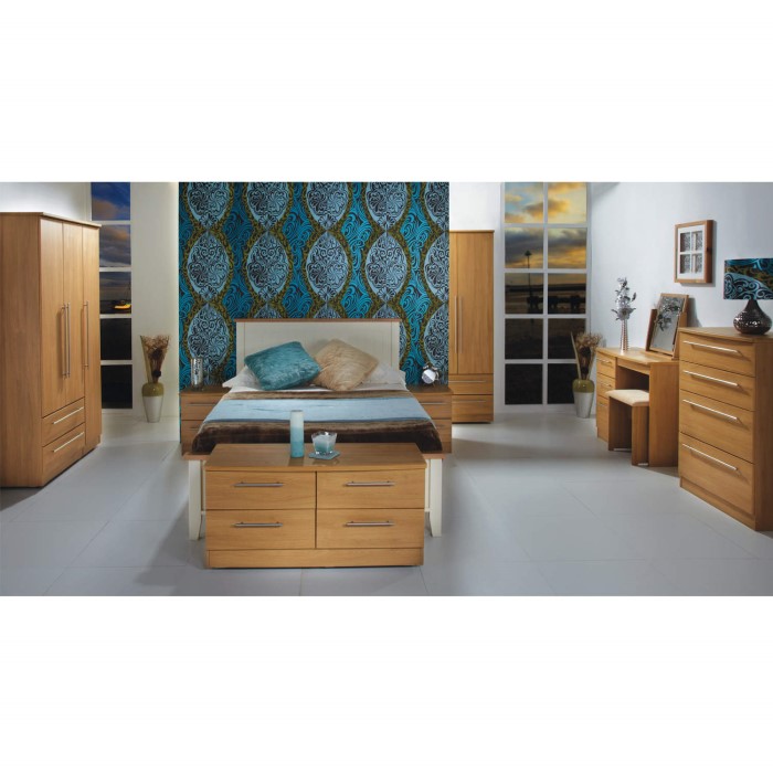 Furniture Sherwood 5 Drawer Chest in Oak Furniture123