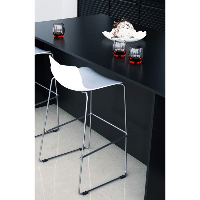 GRADE A1 - Single Trent Bar Stool in White with Chrome Legs