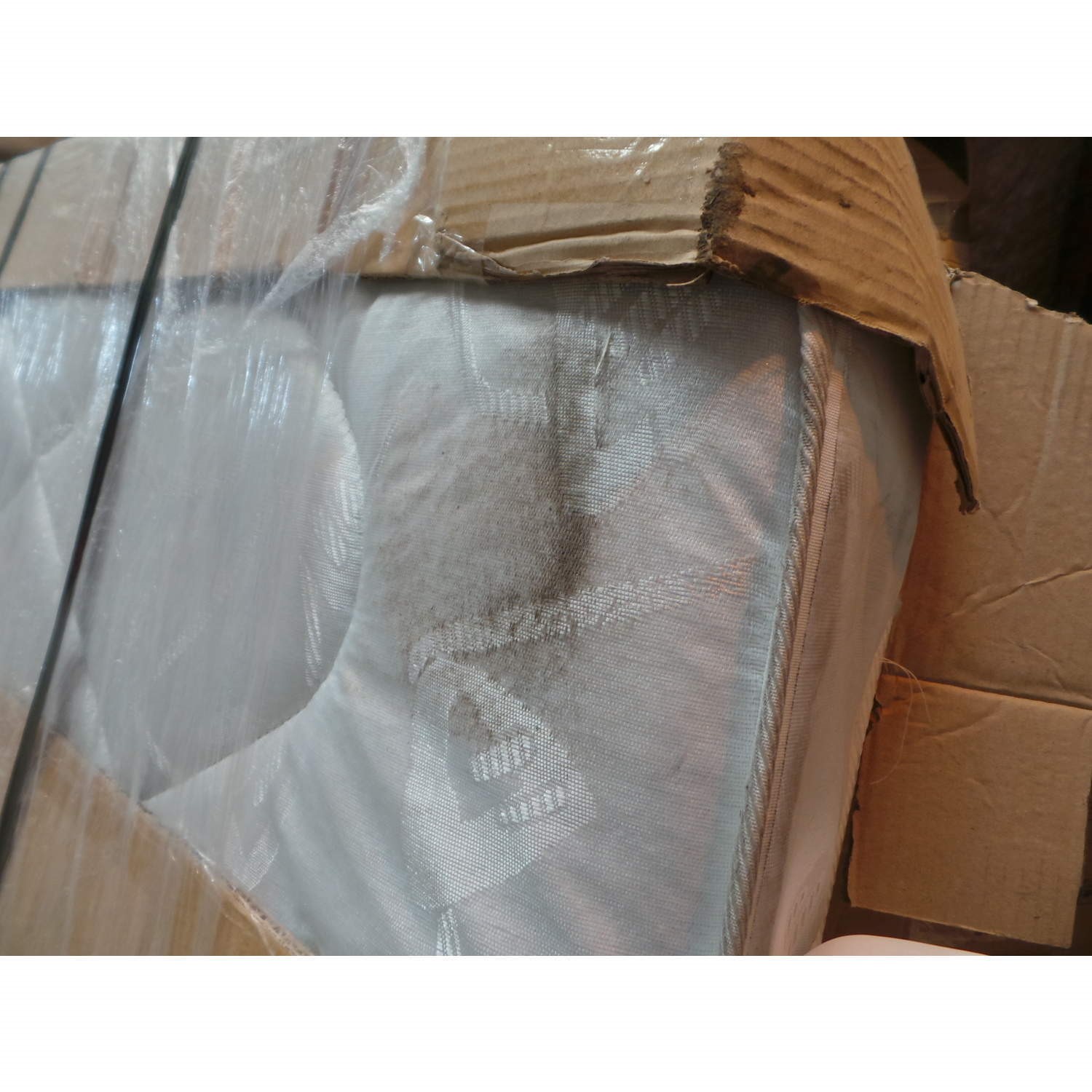 GRADE A2 Julian Bowen Premier Small Single Mattress Furniture123