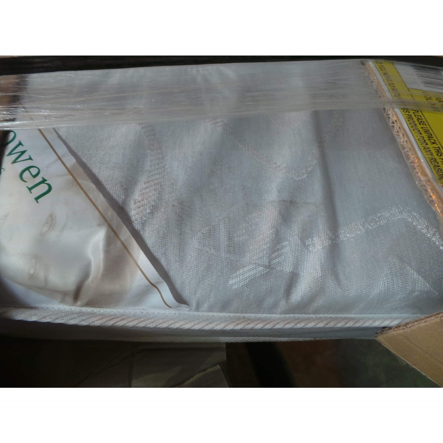 GRADE A2 Julian Bowen Premier Small Single Mattress Furniture123