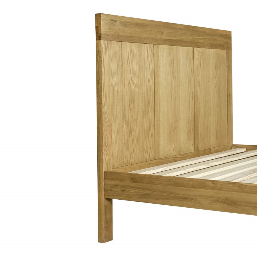 Atlantic Kingsize Bed Bedroom Set in Solid Light Oak