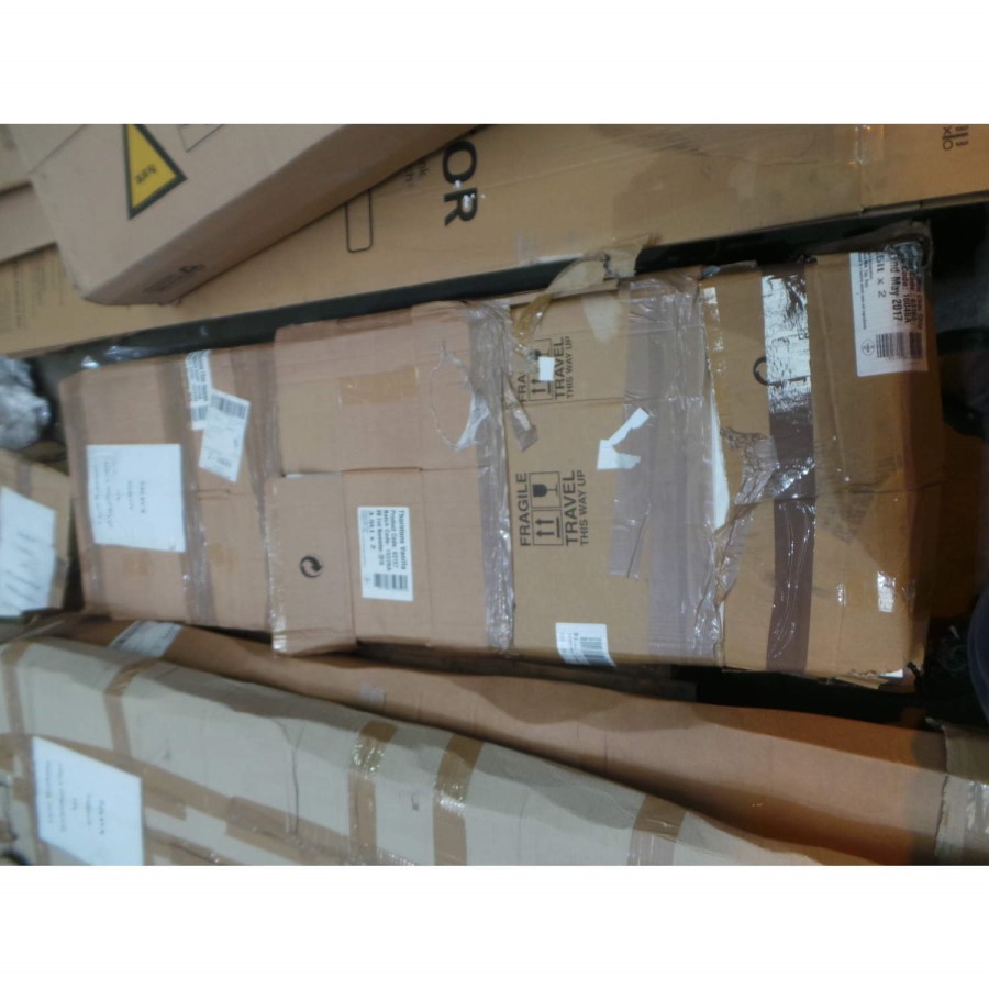 GRADE A2 - Evoque Rectangular High Gloss White TV Unit with Grey High Gloss Detail 