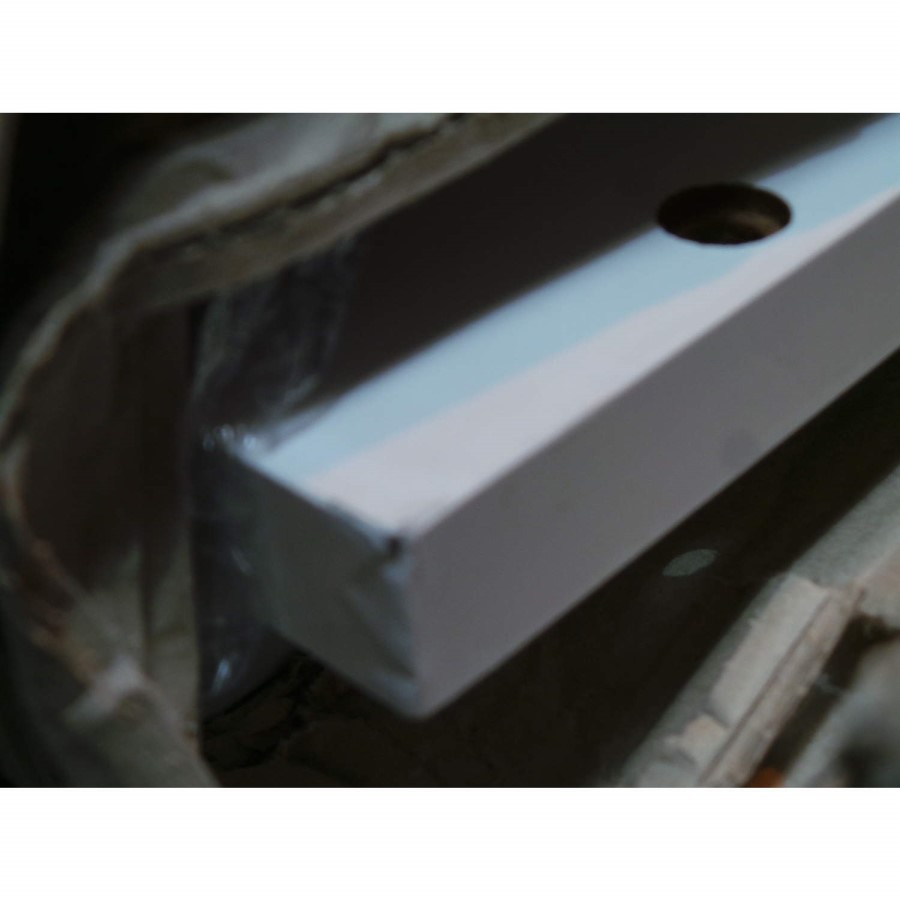 GRADE A2 - Evoque Rectangular High Gloss White TV Unit with Grey High Gloss Detail 