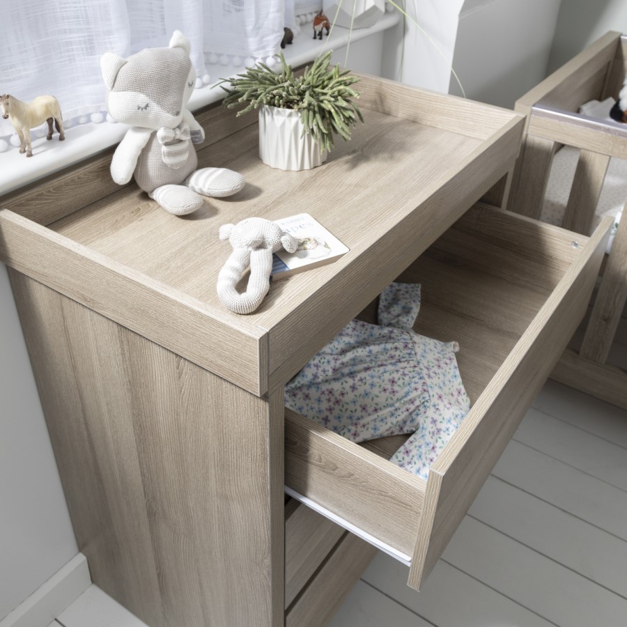 Changing Table with Drawers in Oak - Modena - Tutti Bambini