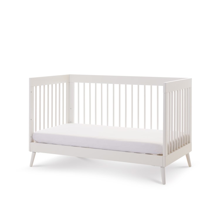 Maya Cot Bed in Nordic White - Obaby