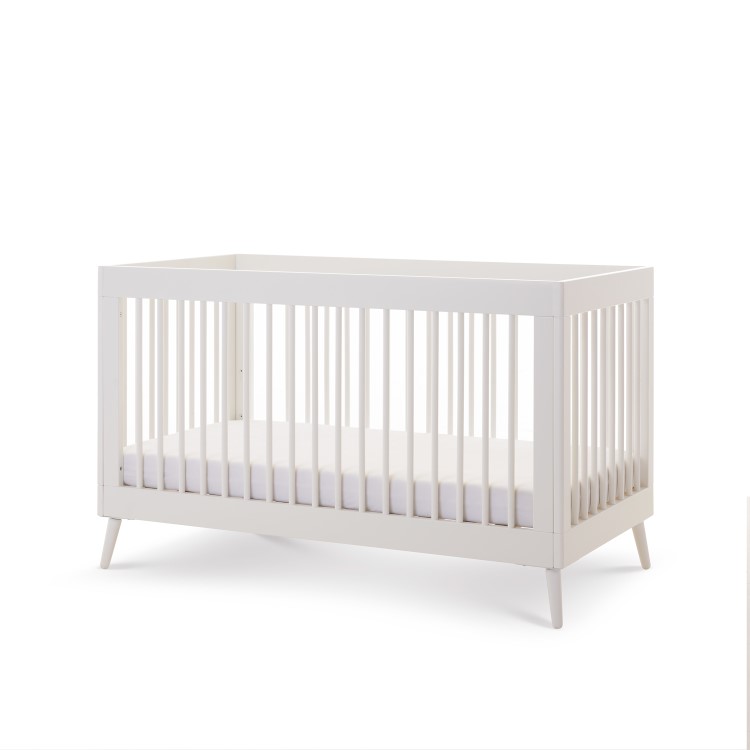 Maya Cot Bed in Nordic White - Obaby