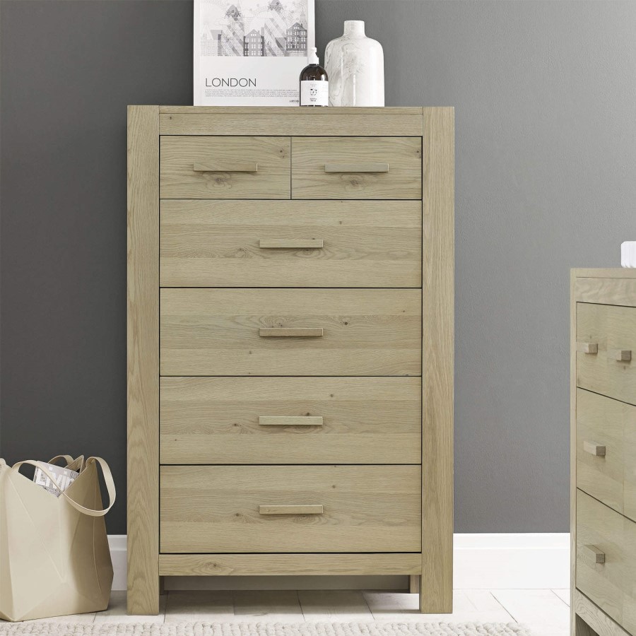 GRADE A3 - Bentley Designs Turin Aged Oak 4+2 Drawer Chest