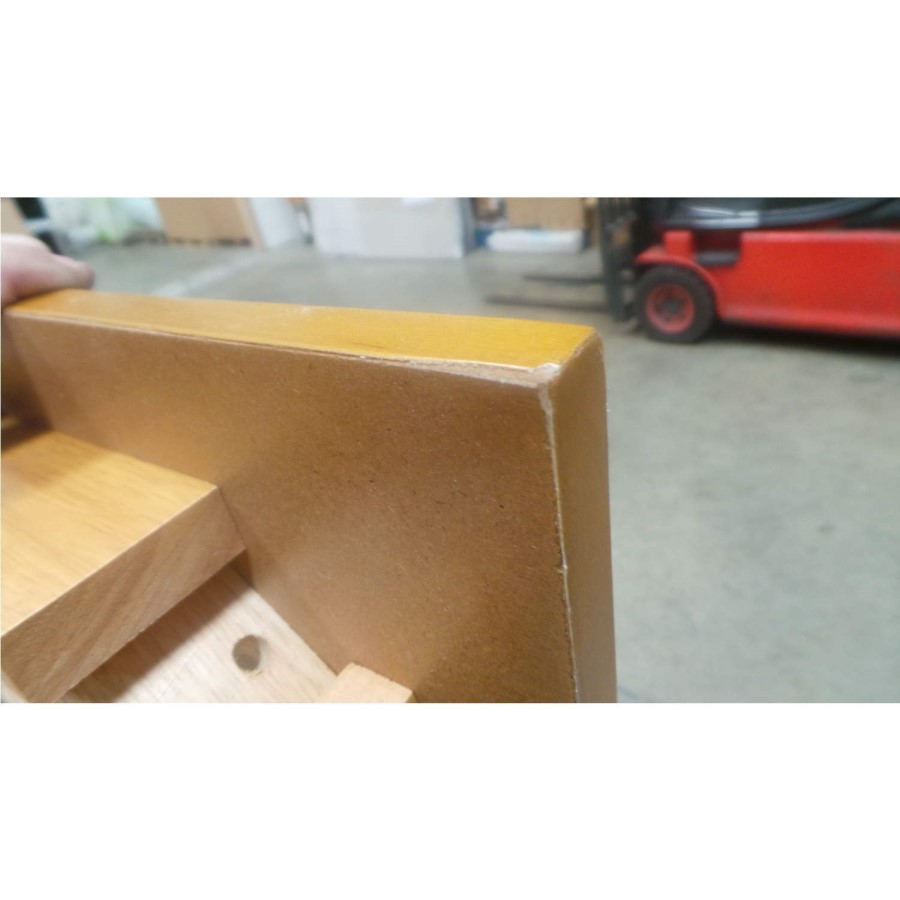GRADE A2 - LPD Derby Dining Set