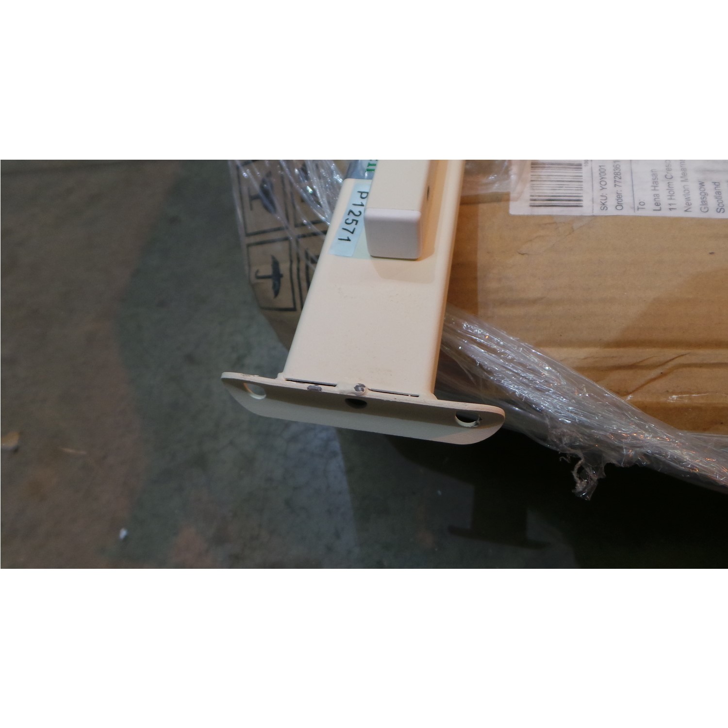 GRADE A2 Julian Bowen Versailles Stone White Daybed Furniture123