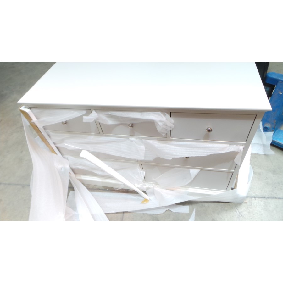 GRADE A3 - Bentley Designs Ashby 4+3 Drawer Chest in Cotton White 