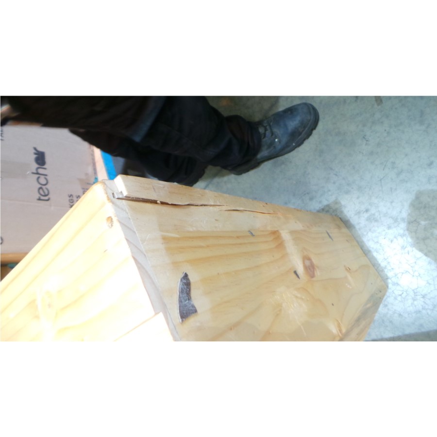 GRADE A2 - Atlantic Solid Light Oak 2+3 Chest of Drawers