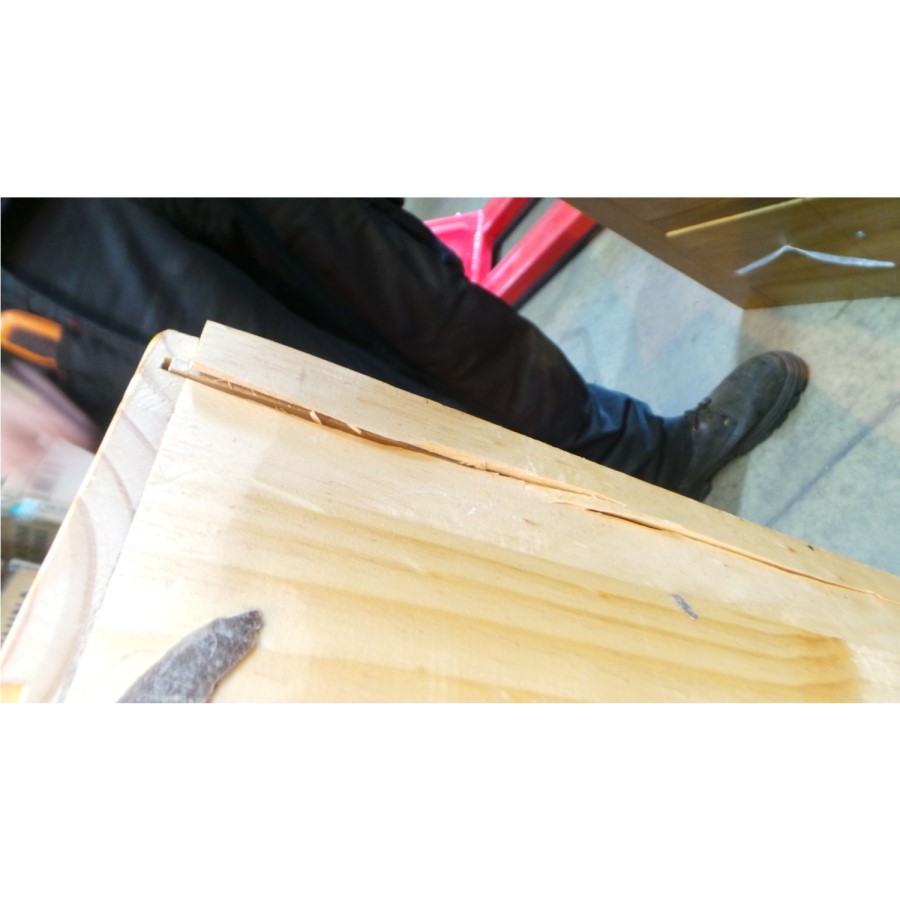 GRADE A2 - Atlantic Solid Light Oak 2+3 Chest of Drawers