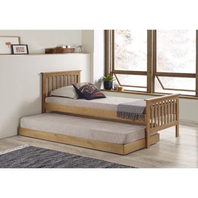 Oxford Single Guest Bed in Pine - Trundle Bed Included