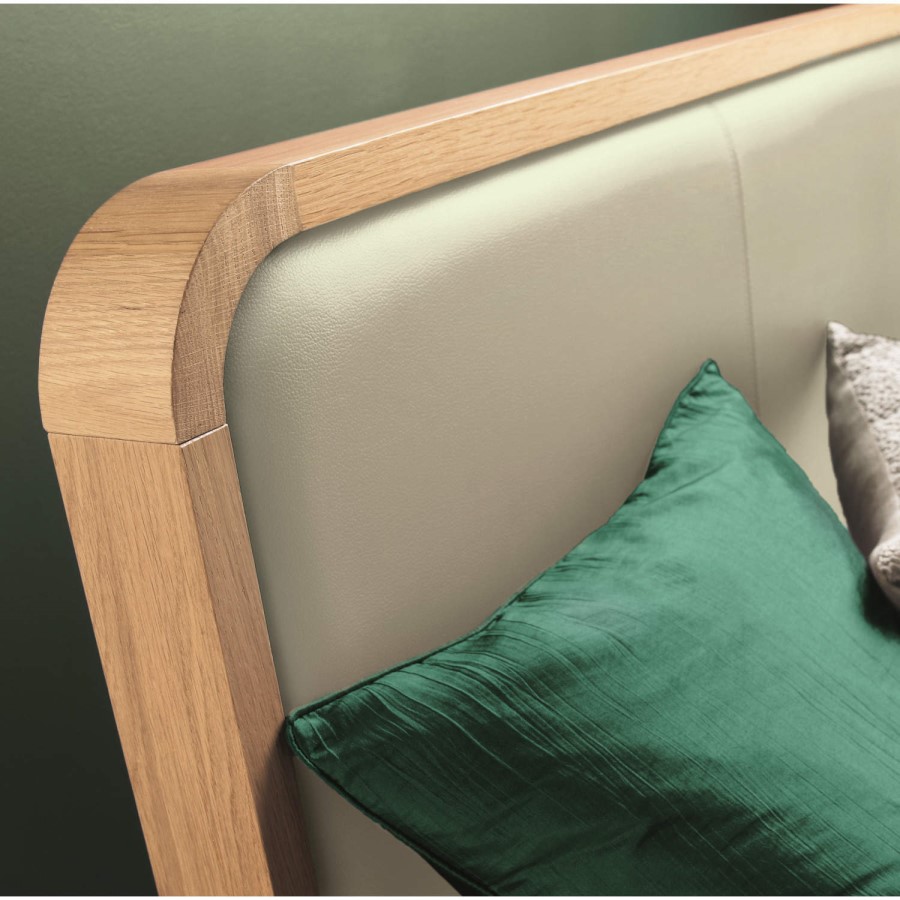 Bentley Designs Capri Solid Oal King Size Bed