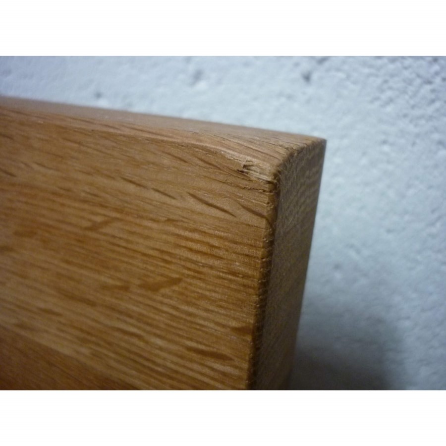 GRADE A2  - Buckingham Solid Oak 3 Door Sideboard