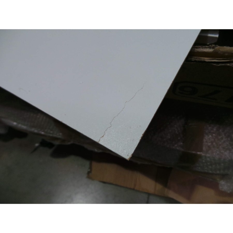 GRADE A2 - Light cosmetic damage - Alaska Shoe Cabinet in White - 16 Pairs