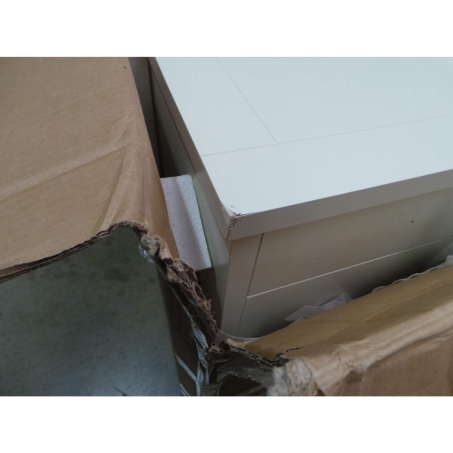 GRADE A2 - Bentley Designs Atlanta 42 Chest of Drawers In White 
