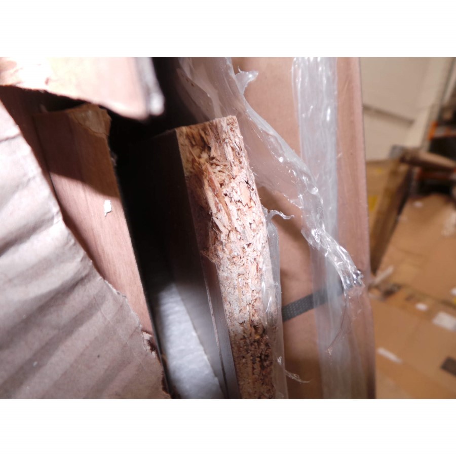 GRADE A2 - Light cosmetic damage - Felix 3 Door 2 Drawer Wardrobe