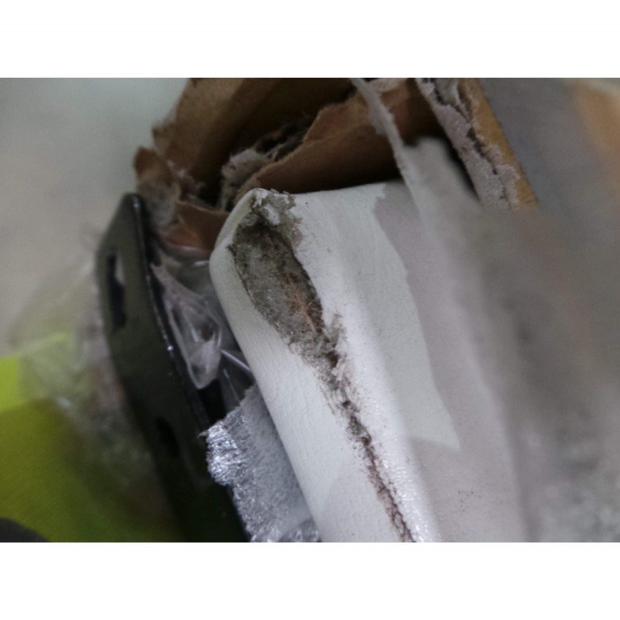 GRADE A2 - LPD Diamante Double Bed in White