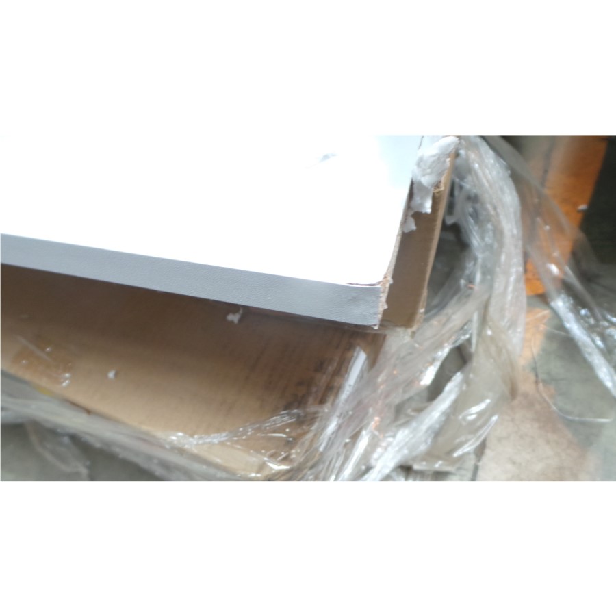 GRADE A2 - Dynamo White Cabin Bed - Ladder Can Be Fitted Either Side