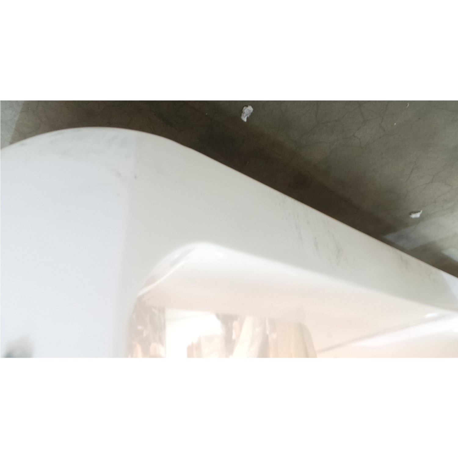 GRADE A2 Tiffany White High Gloss Curved Coffee Table With Set in