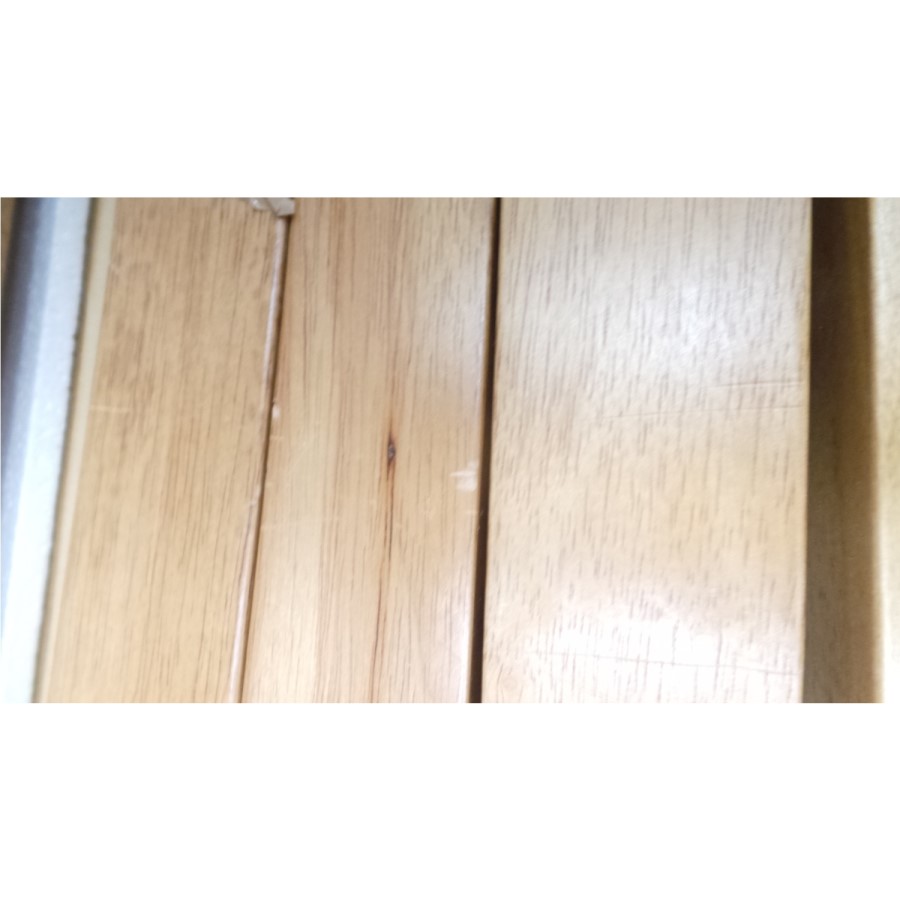 GRADE A2 - New Haven Large 6 Seater Dining Table in Light Oak 90cm x 150cm