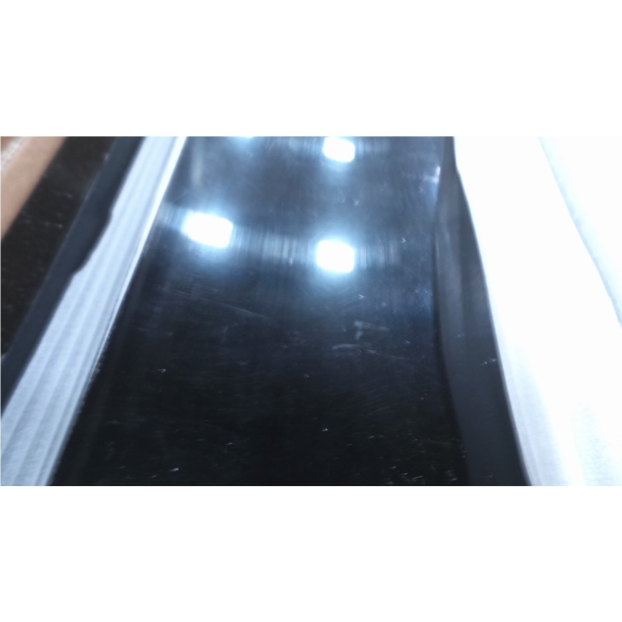 GRADE A2 - Vivienne Extending Black High Gloss 4 Seater Dining Table