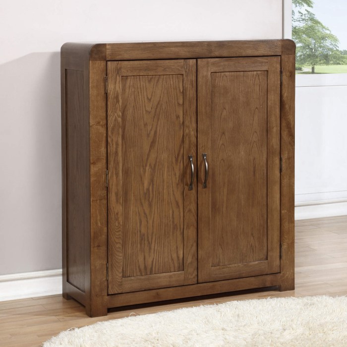 Windsor Solid Dark Oak Shoe Storage Cupboard with 4 Shoe ...