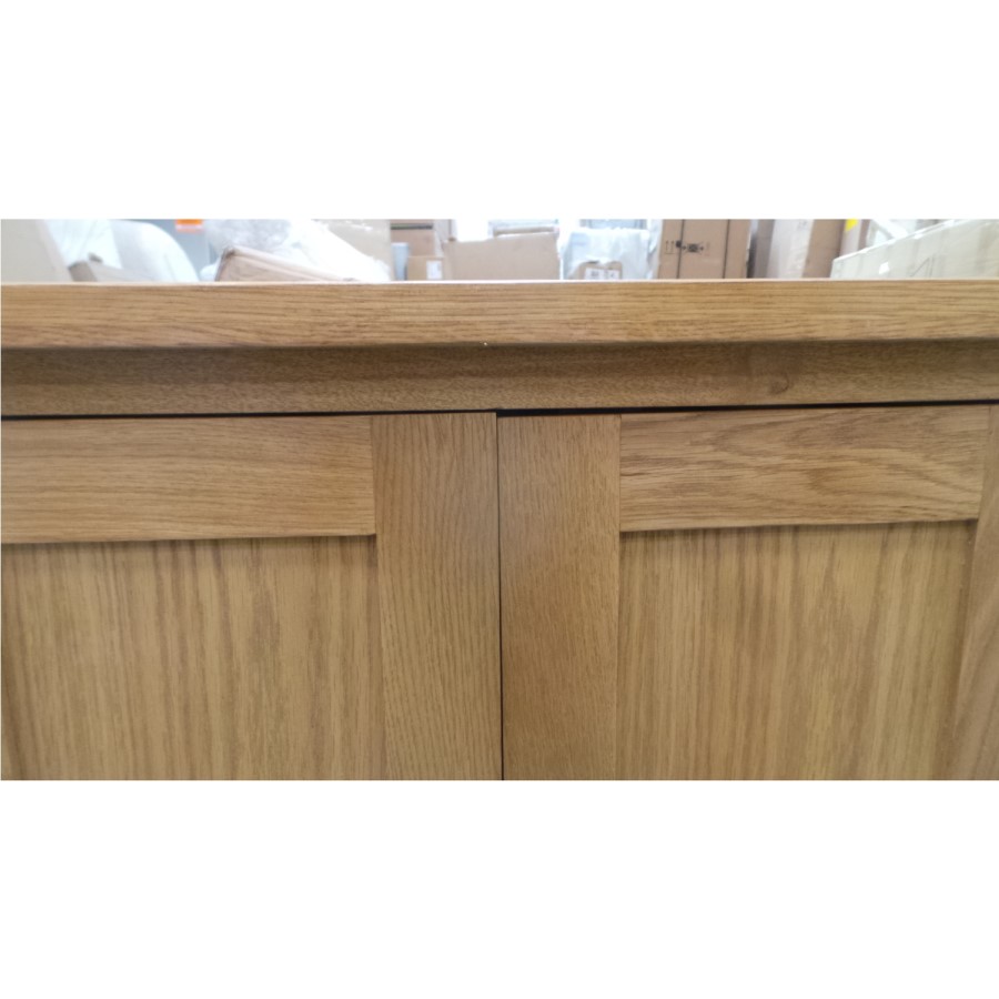 GRADE A2 - Windsor Solid Oak Corner Storage Cupboard