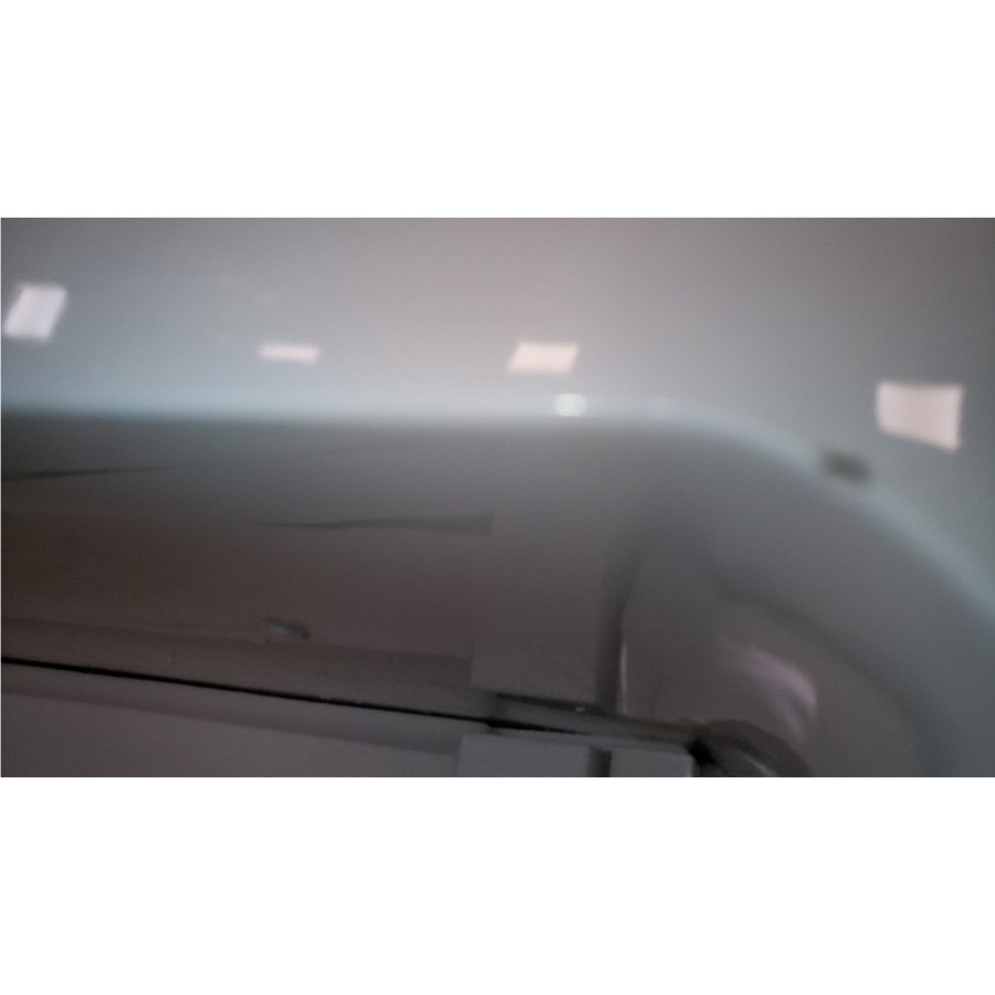GRADE A2 - High Gloss White Curved Coffee Table with Black Glass Top - Tiffany Range
