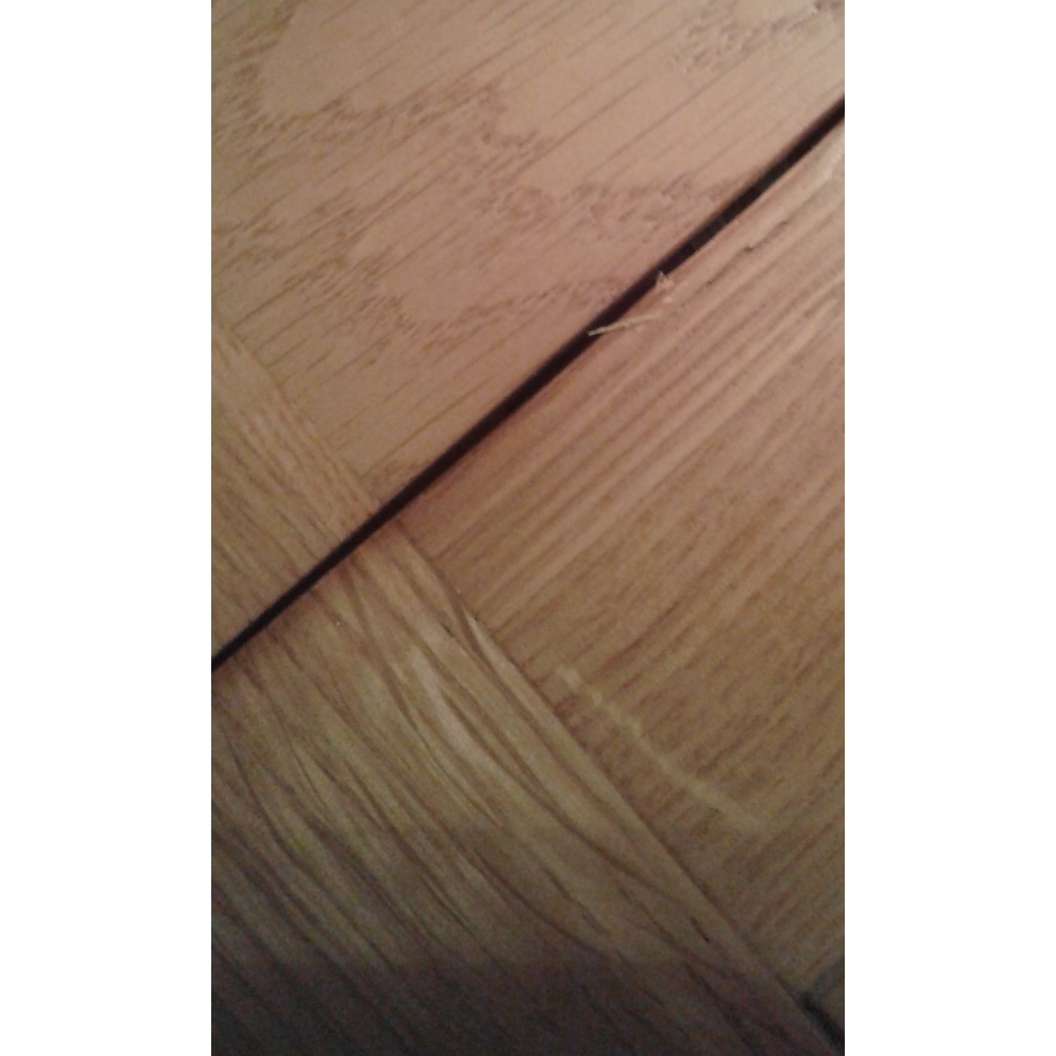 GRADE A2 Julian Bowen Astoria Extending Dining Table in Waxed Oak Furniture123