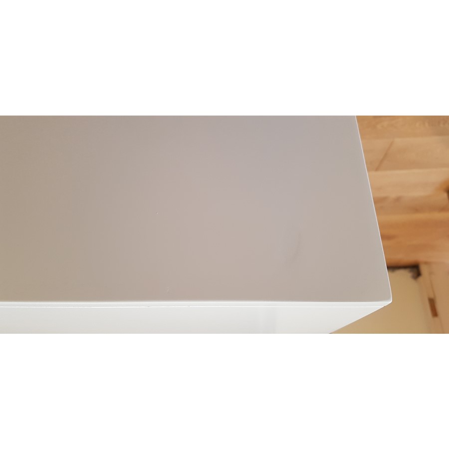 GRADE A2 - AmberGlo White Wall Mounted Electric Fireplace Suite with Log & Pebble Fuel Bed