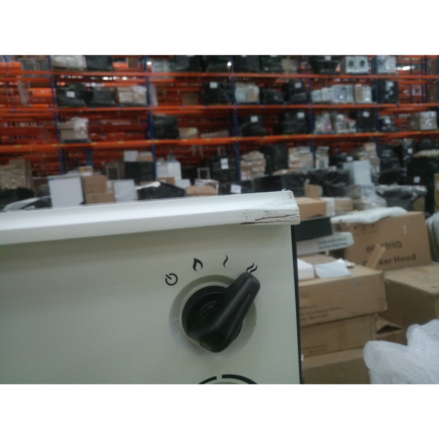 GRADE A2 - Adam Aviemore Pure White Electric Stove Fire with Log Effect Fuel Bed
