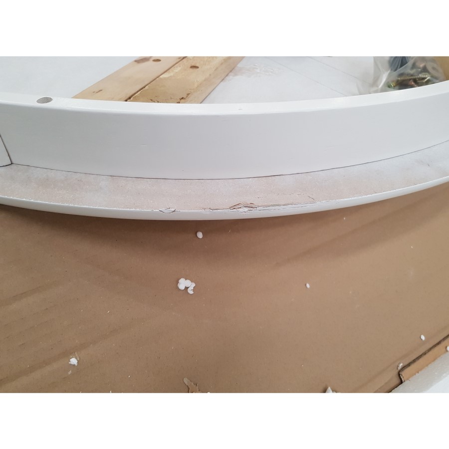 GRADE A2 - Rhode Island Small Round Dining Table in White - Seats 4