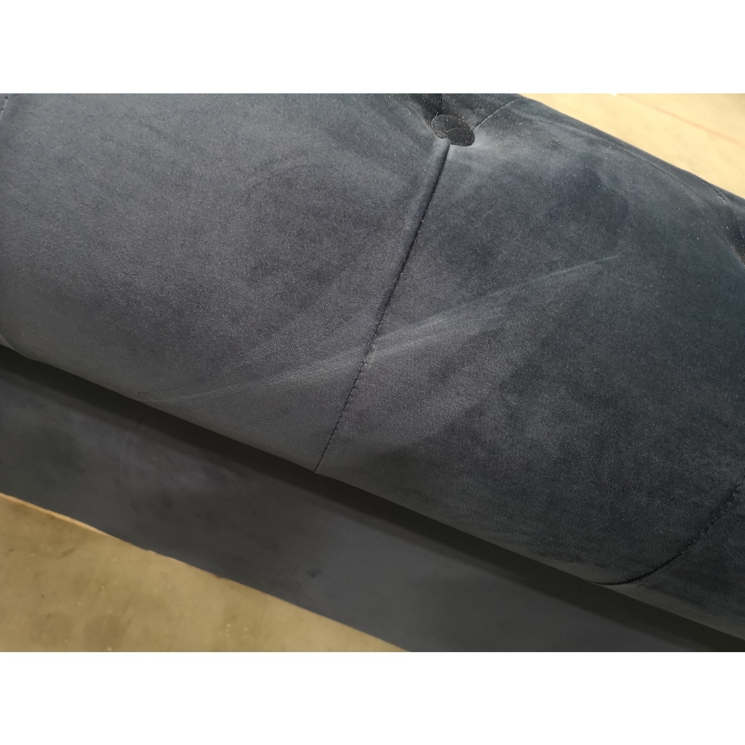 GRADE A3 Navy Blue Velvet Chesterfield Sofa Bed Seats 3 Double