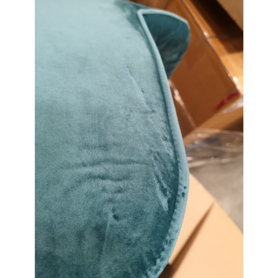 GRADE A2 - Set of 2 Teal Blue Velvet Dining Tub Chairs with Black Legs - Logan