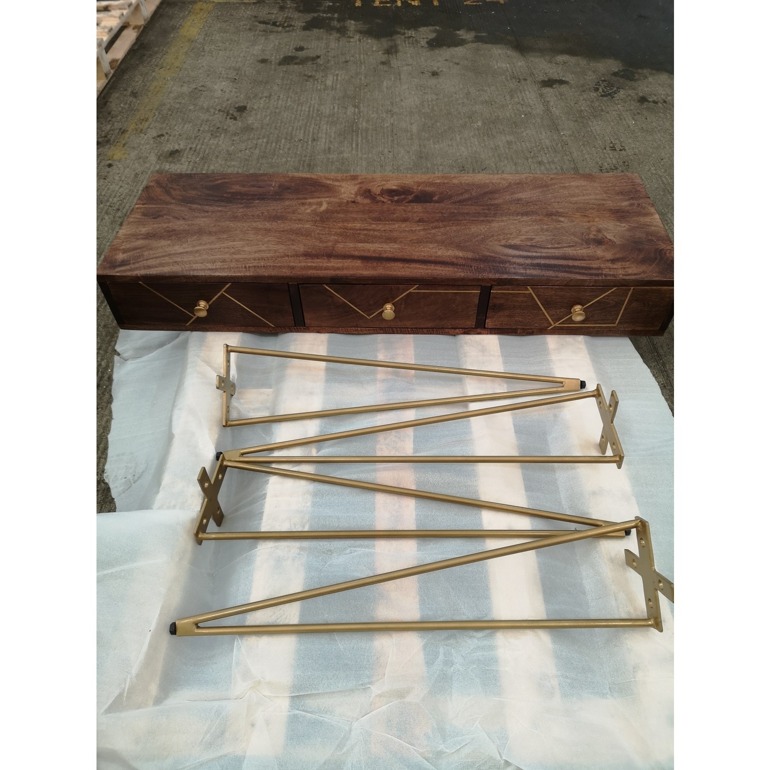 GRADE A2 Console Table in Dark Wood & Gold Tahlia Furniture123