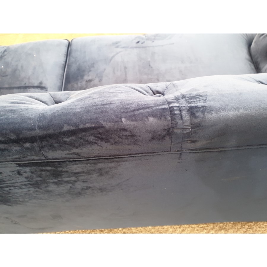 GRADE A2 - Chesterfield Sofa in Navy Blue Velvet - 3 Seater - Inez