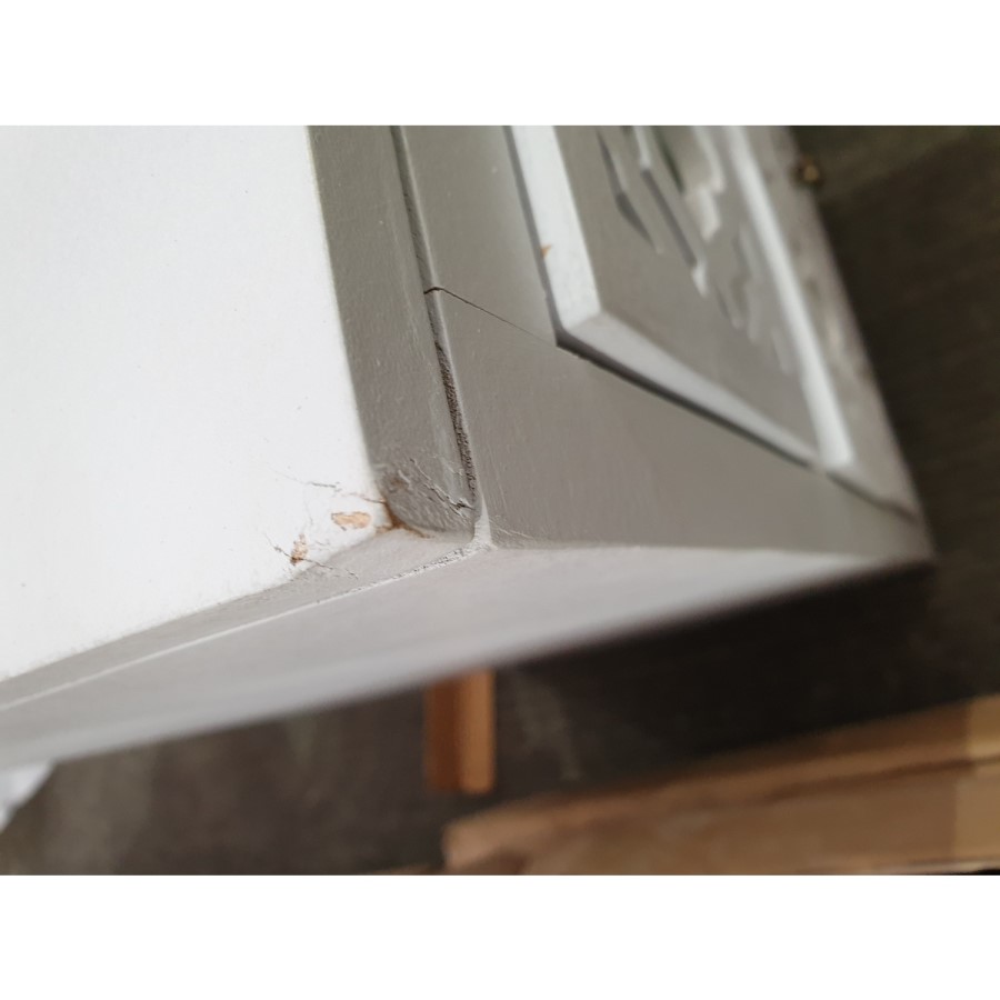 GRADE A2 - Alexis Mirrored 6 Drawer Chest of Drawers in Pale Grey with Carved Detail