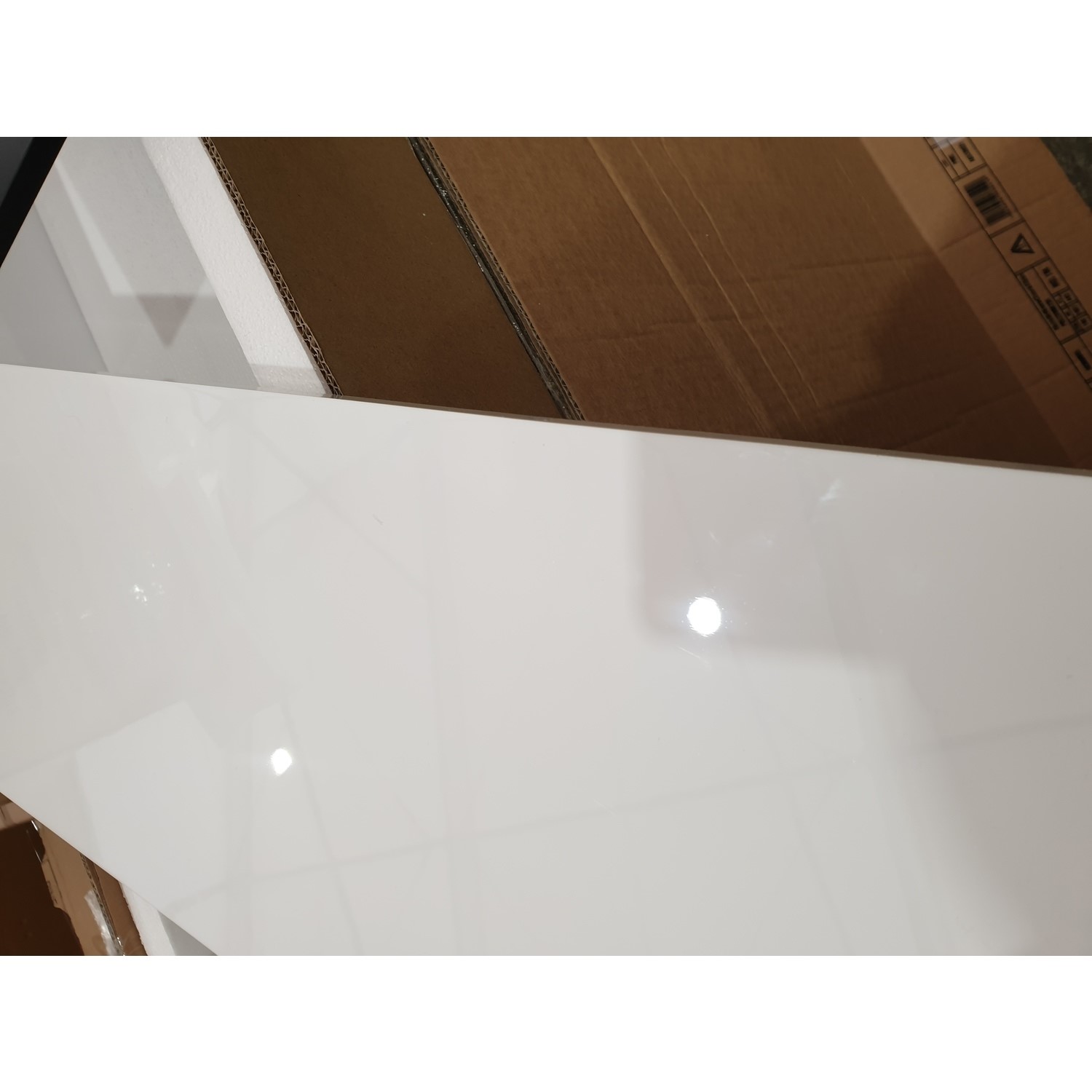 GRADE A2 Narrow White Gloss Console Table with Black Metal Base