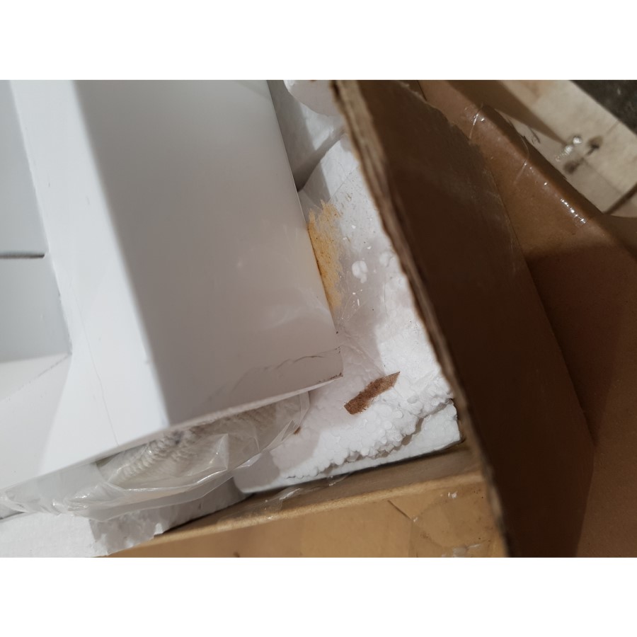 GRADE A2 - White Shoe Rack with Seat Storage Bench & Wicker Baskets - Elms