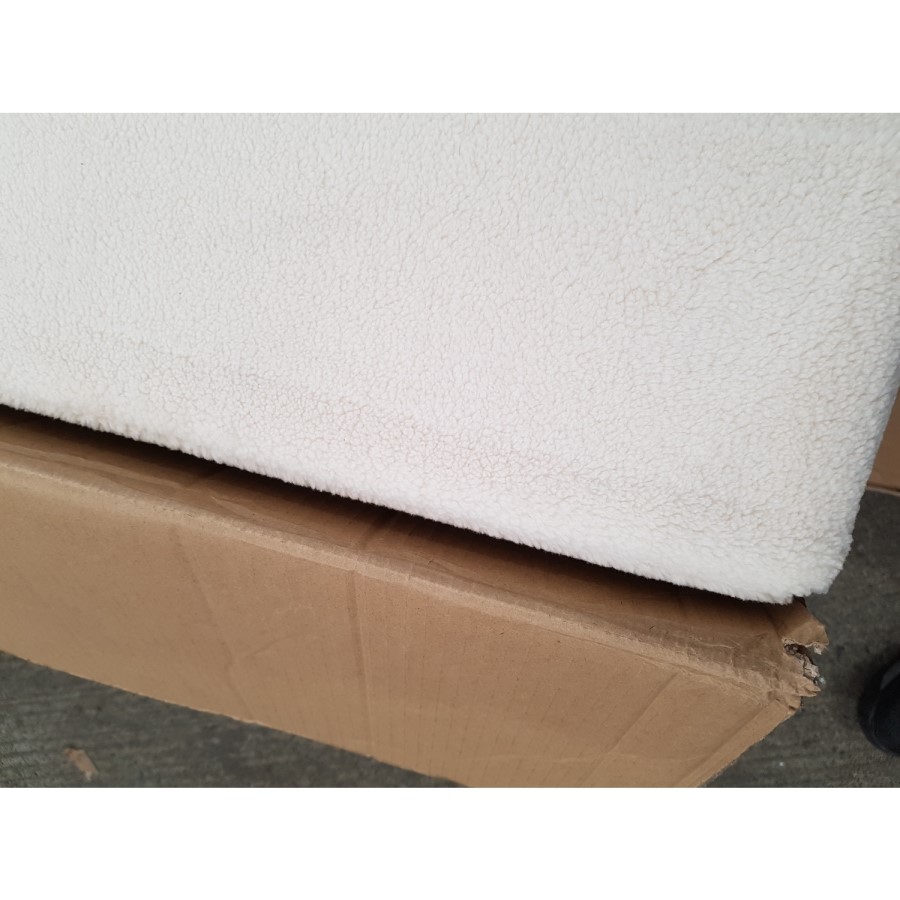 GRADE A2 - Leo Faux Sheepskin Storage Blanket Box in Natural Cream