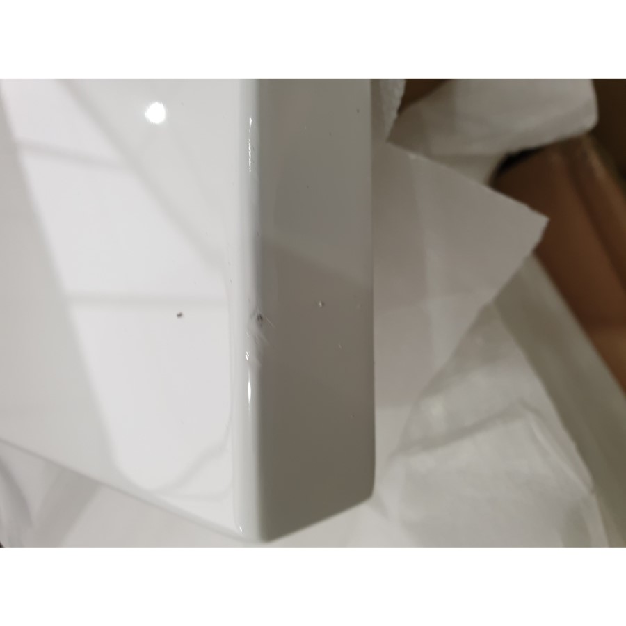 GRADE A2 - Set of 2 White Gloss Nesting Tables - Tiffany