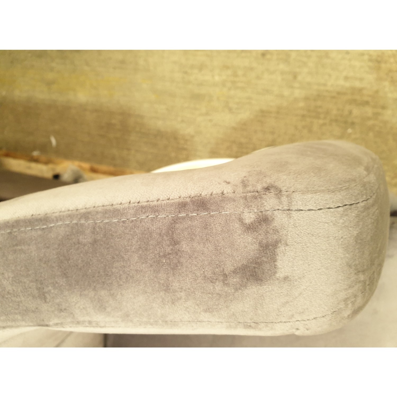 GRADE A2 Grey Velvet Office Swivel Chair with Button Back Marley