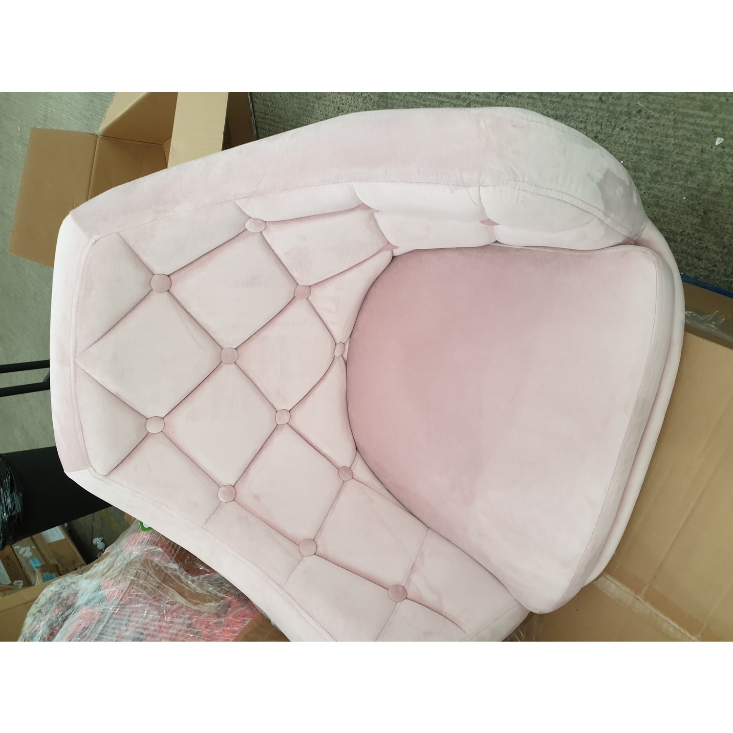 GRADE A2 Pink Velvet Office Swivel Chair with Button Back Marley