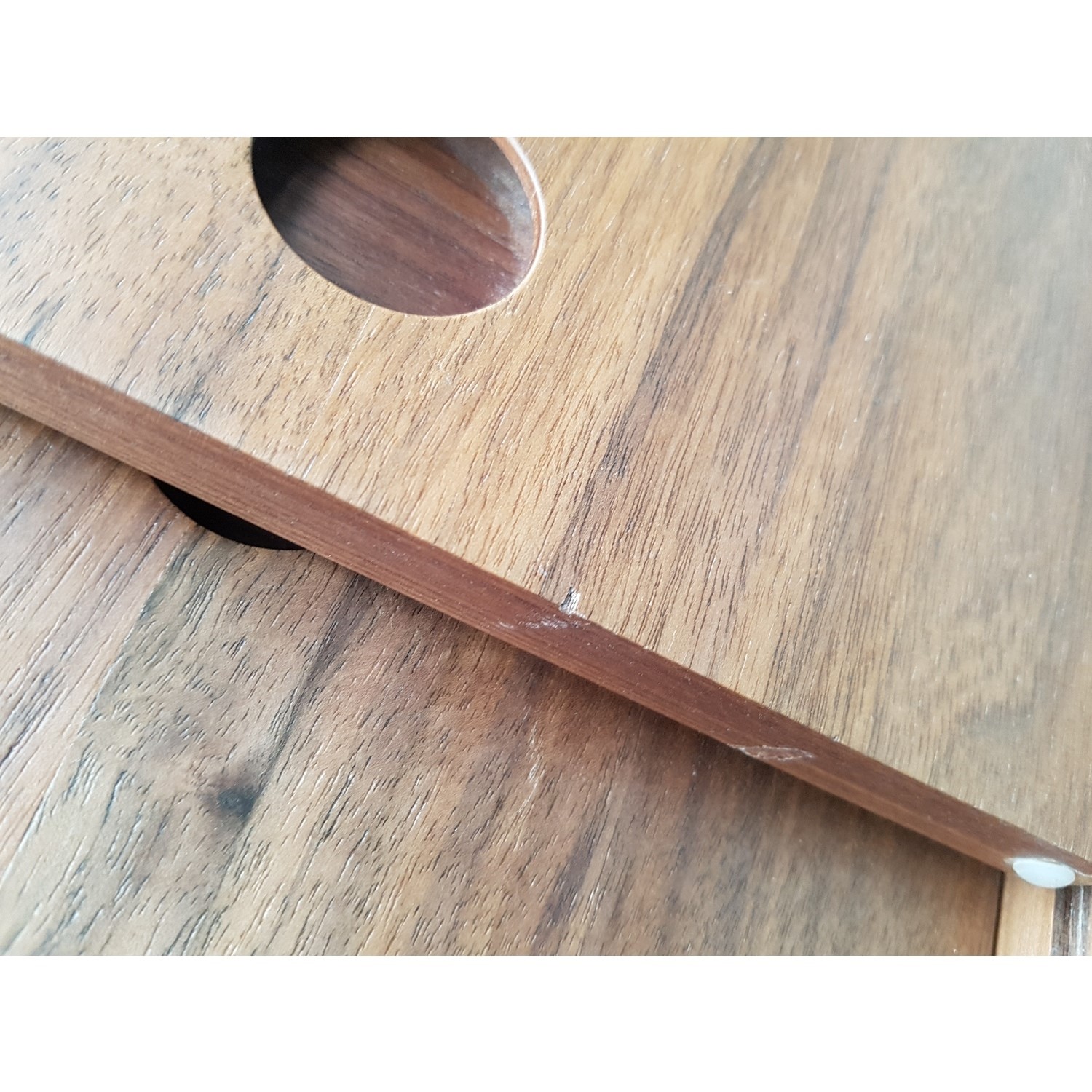 GRADE A2 Solid Walnut TV Unit with Sliding Doors & Drawers Briana