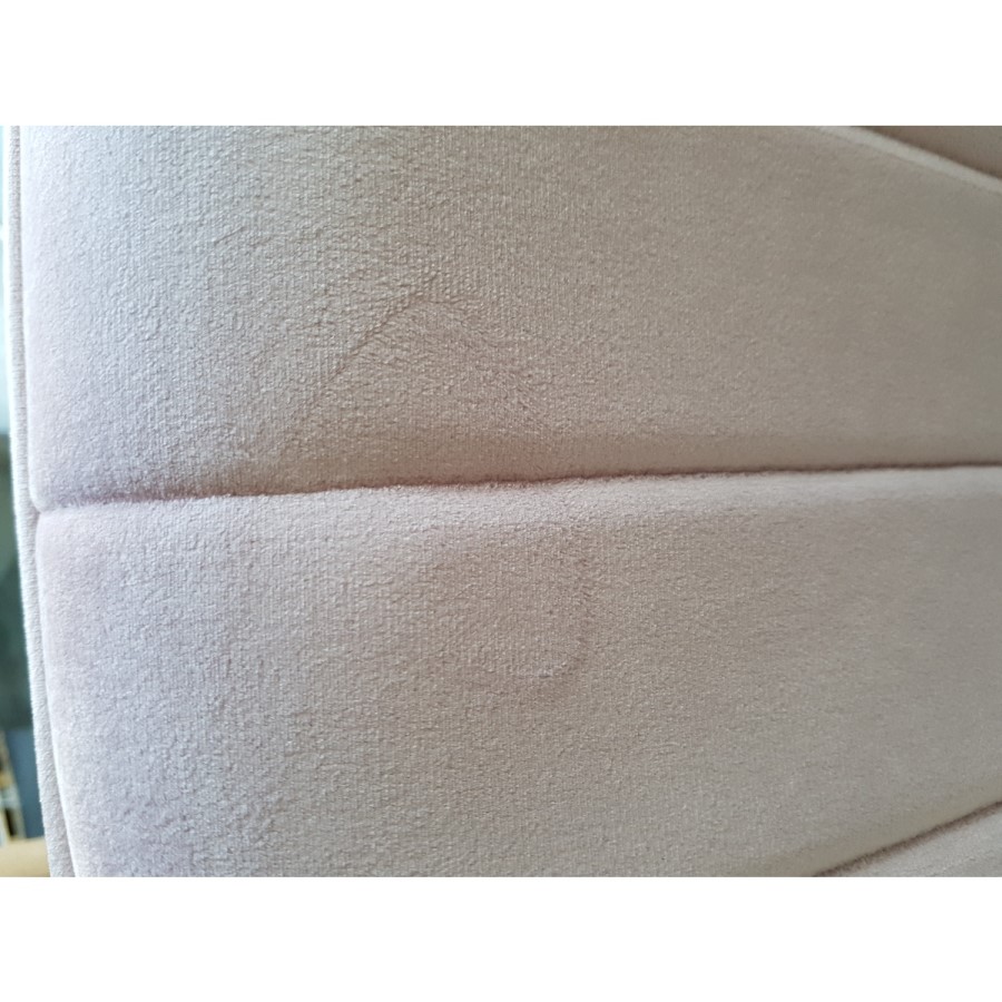 GRADE A2 - Set of 2 Pink Velvet Dining Tub Chairs with Gold Legs - Logan