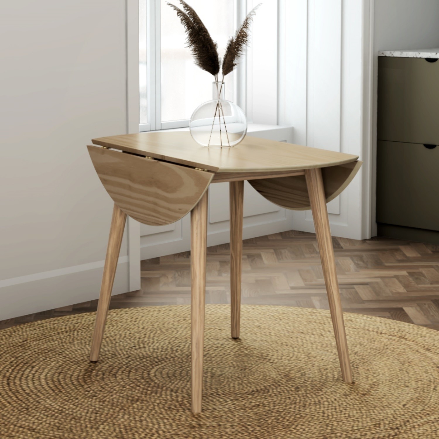 Ola Details about   Round Drop Leaf Oak Dining Table Seats 4 
