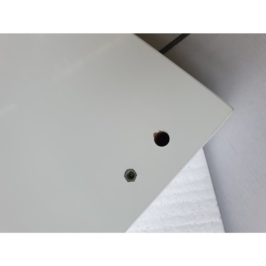 GRADE A2 - Julian Bowen Metro High Gloss Nest of Tables White